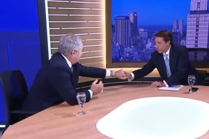 Quirno se burla de los trabajadores que pueden perder su licencia por enfermedad