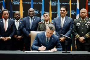 Milei, junto a EE.UU., suma a los militares a combatir el narcotráfico