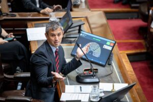 El oficialismo reconoce que no tiene los votos para eliminar las PASO e irá por la suspensión