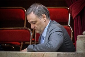 El pasado de Adorni como Rappi en una empresa fantasma creada por procesados por narcotráfico