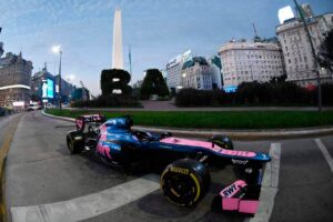 La exhibición de Franco Colapinto con el Alpine por las calles de Buenos Aires