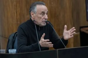“No te olvides que tenés dos hijas”, la amenaza de Bonadío y Stornelli al encargado del edificio de CFK