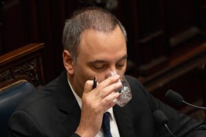 Otro dolor de cabeza para Adorni: el jueves Diputados buscará debatir su interpelación