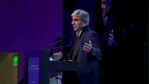 Caputo, especialista en negación: “Parece un chiste que te hablen de crisis”