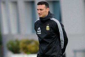 Scaloni hace el último recorte de convocados: la actualidad de los lesionados