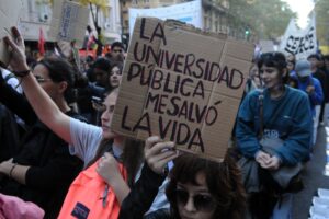 A la espera del fallo de la Corte Suprema, el Gobierno y las universidades se reúnen a negociar